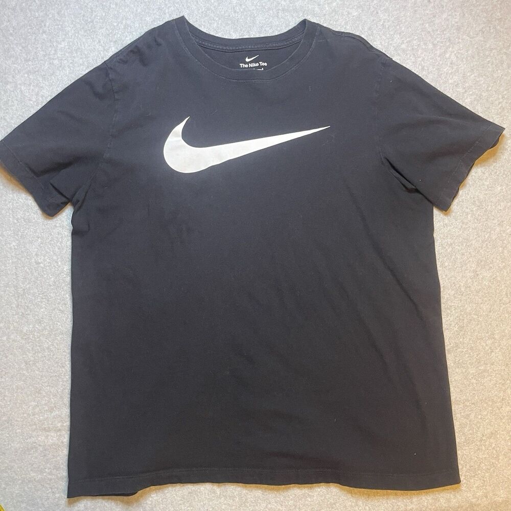 Nike vintage  The Nike Tee Black Short Sleeve Crew Neck Logo Men's T-Shirt